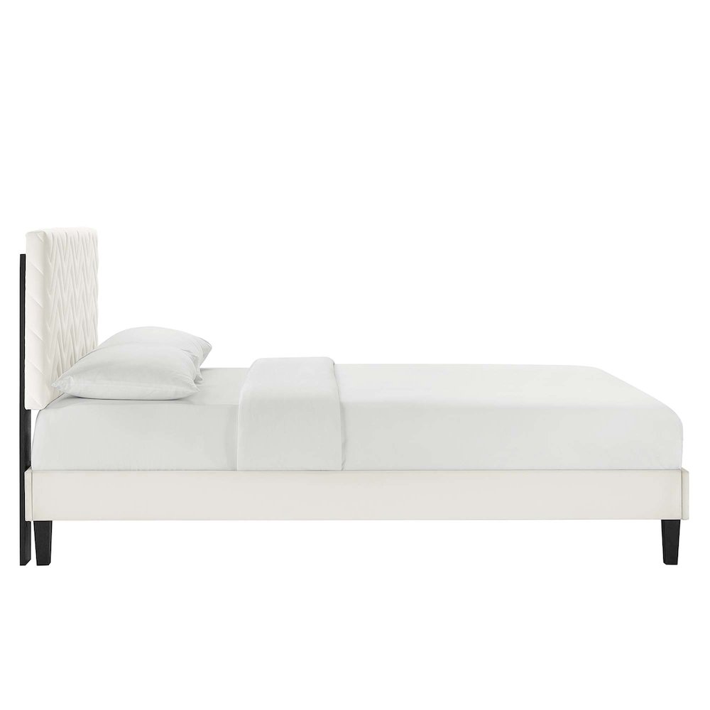 Leah Chevron Tufted Performance Velvet Full Platform Bed