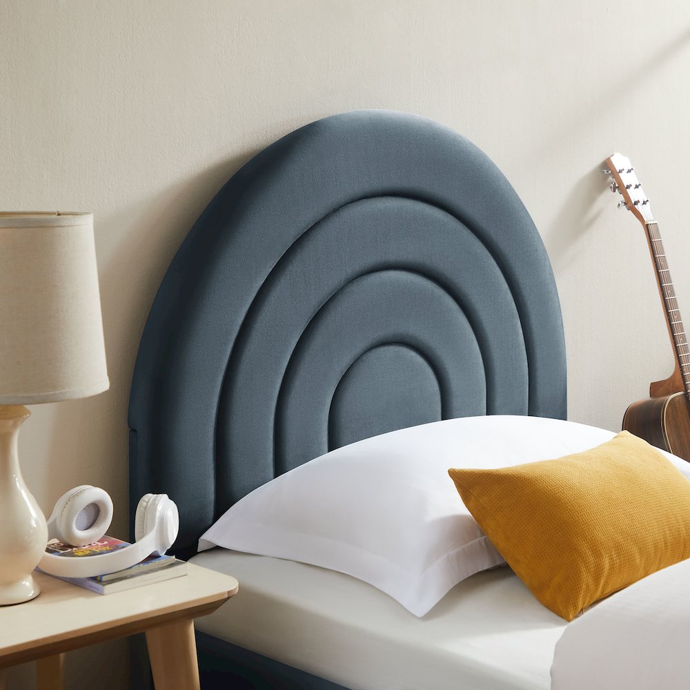 Solana Arched Performance Velvet Twin Platform Bed