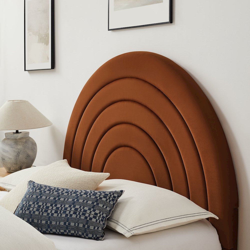 Solana Arched Performance Velvet Full Platform Bed