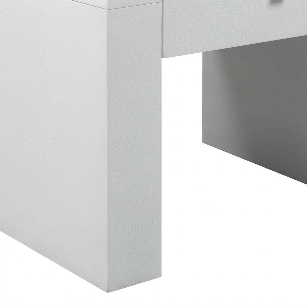 White Nightstand with Soft-Close Drawers and Modern Design