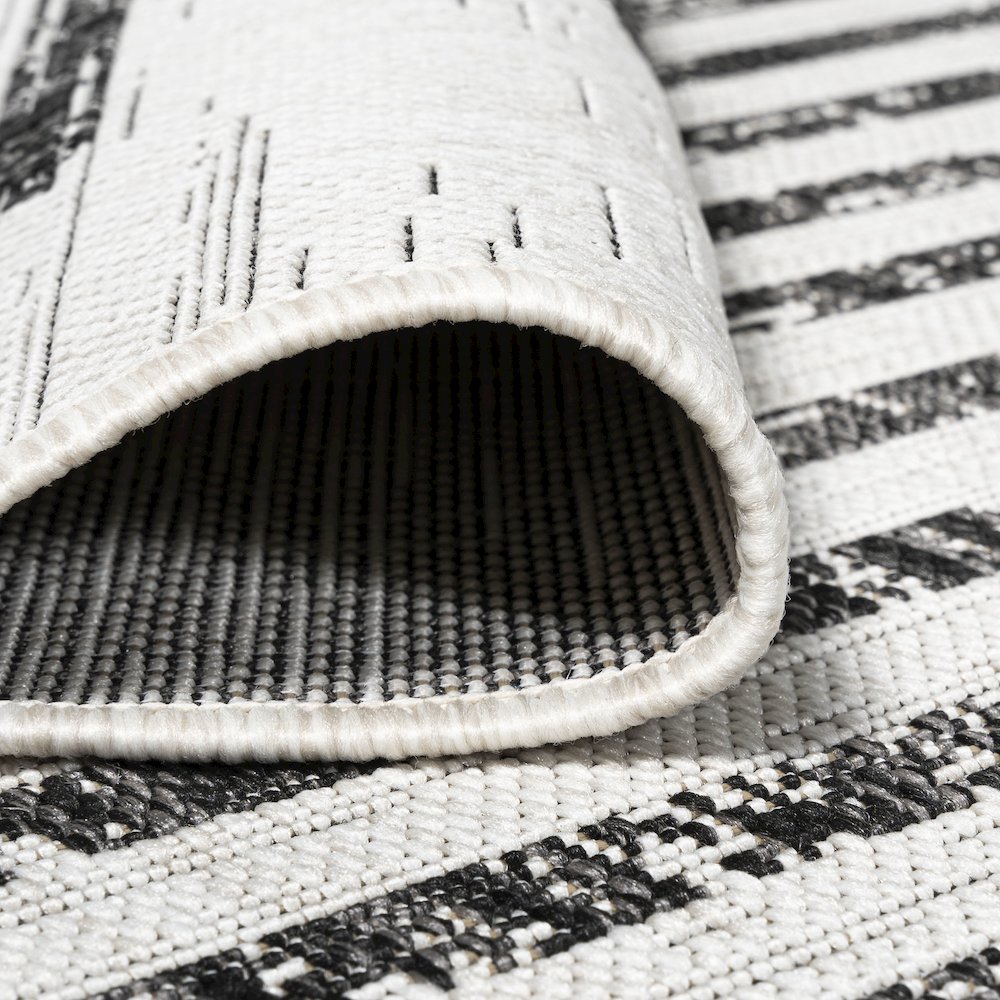 Zolak Berber Stripe Geometric Indoor/Outdoor Area Rug