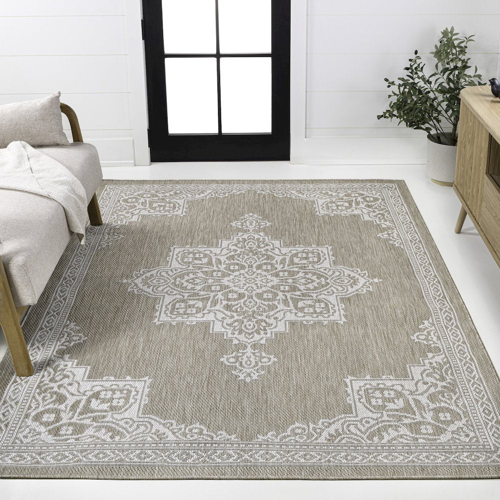 Arden Vintage Casual Medallion Beige/Cream 4 ft. x 6 ft. Indoor/Outdoor Area Rug