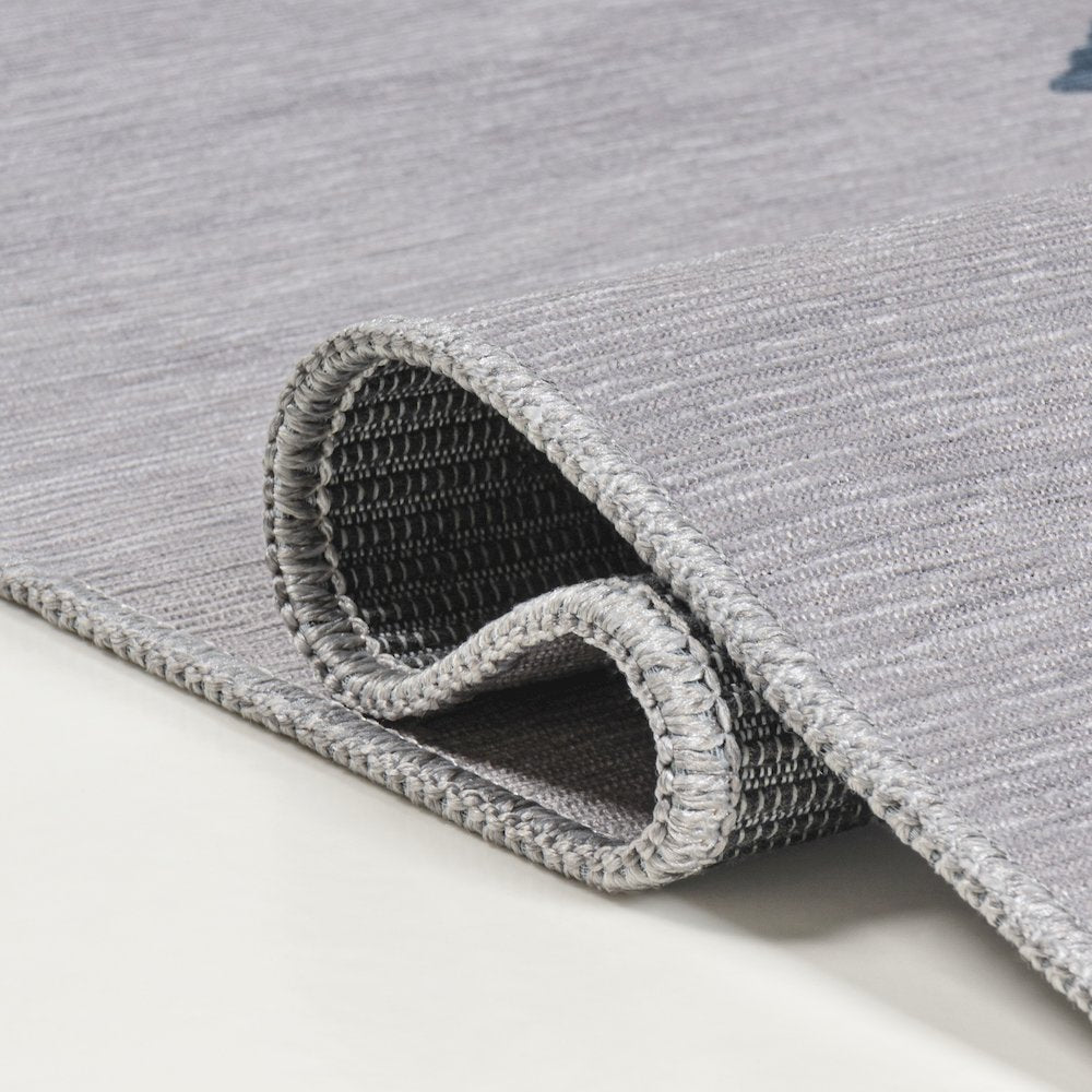 Chayton Minimalist Geometric Machine-Washable Area Rug
