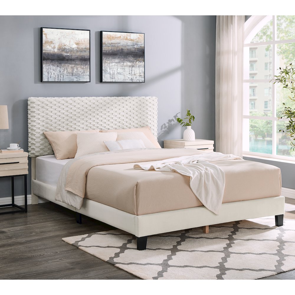 Findlay Plush 3D Upholstered Platform Bed in White Dove, Queen