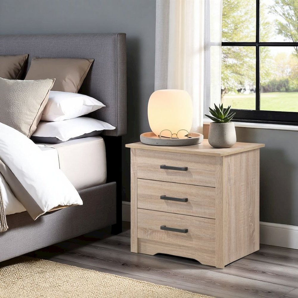 3 Drawer Nightstand in Brown Finish, Wooden Bedside Table with Drawers
