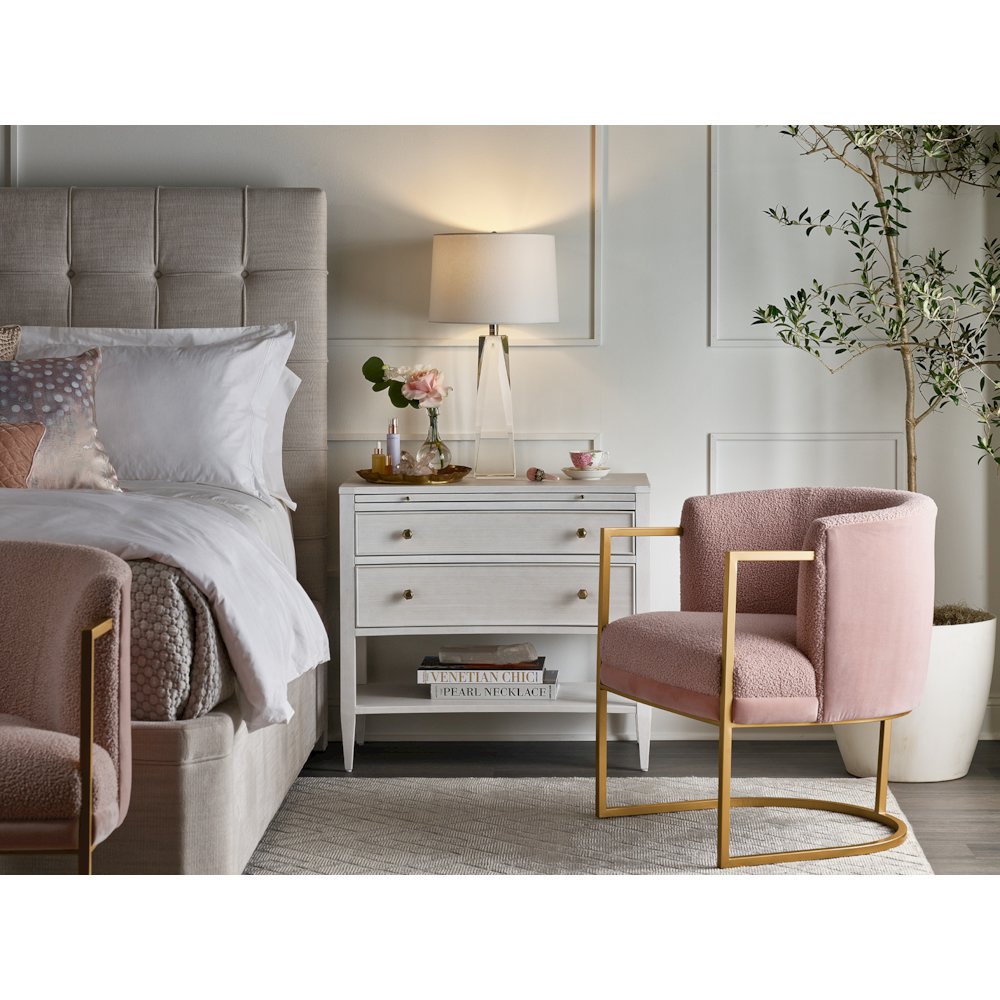 Uptown Bed Queen 50 In Alabaster Color