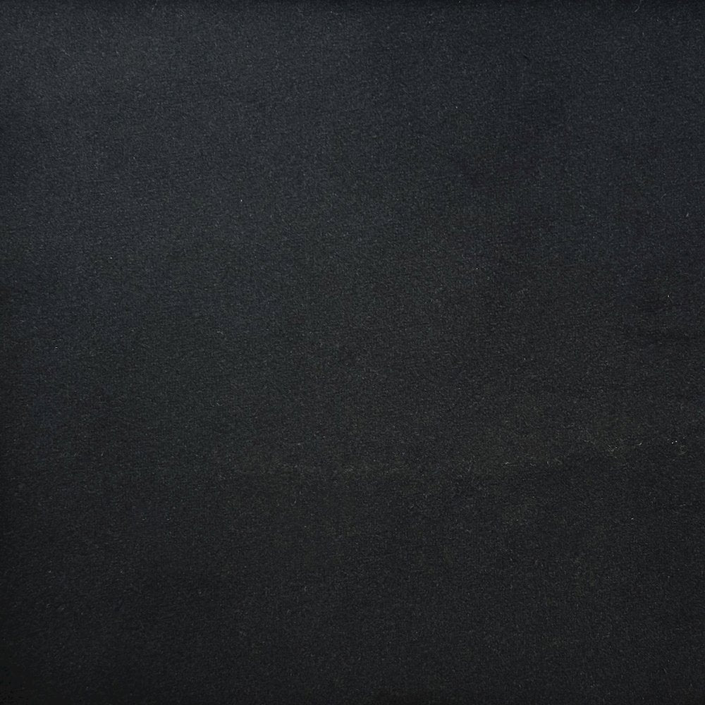 Andaz Black Bench