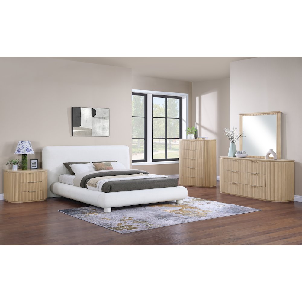 Astrid Natural Solid Wood And Oak Veneer Chest