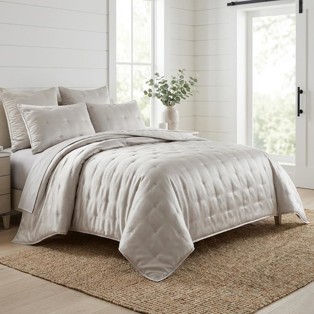 Messina 4-Piece King Quilt Set - Platinum
