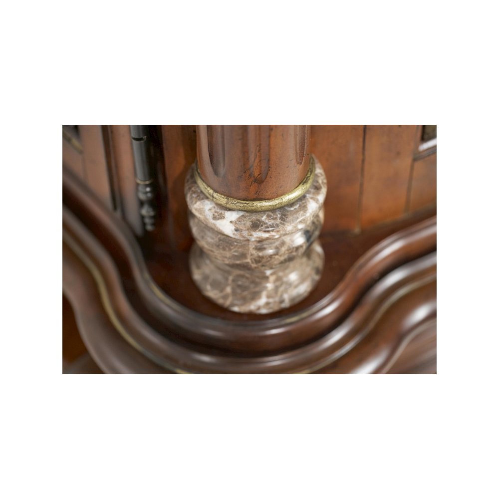 Villa Valencia China Cabinet - Classic Chestnut