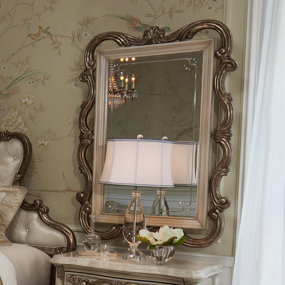 Platine de Royale Wall Mirror - Champagne