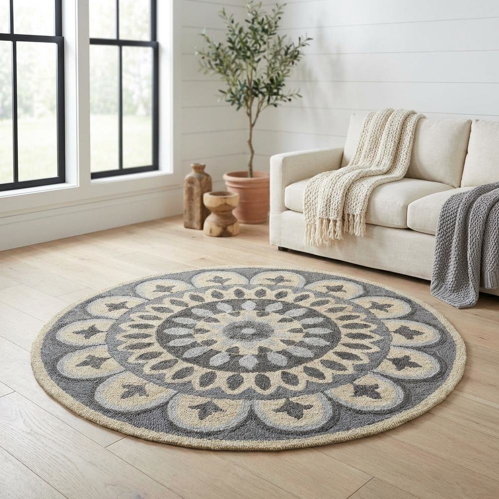Gray Indoor Round Area Rug With Classic Style And Soft Texture