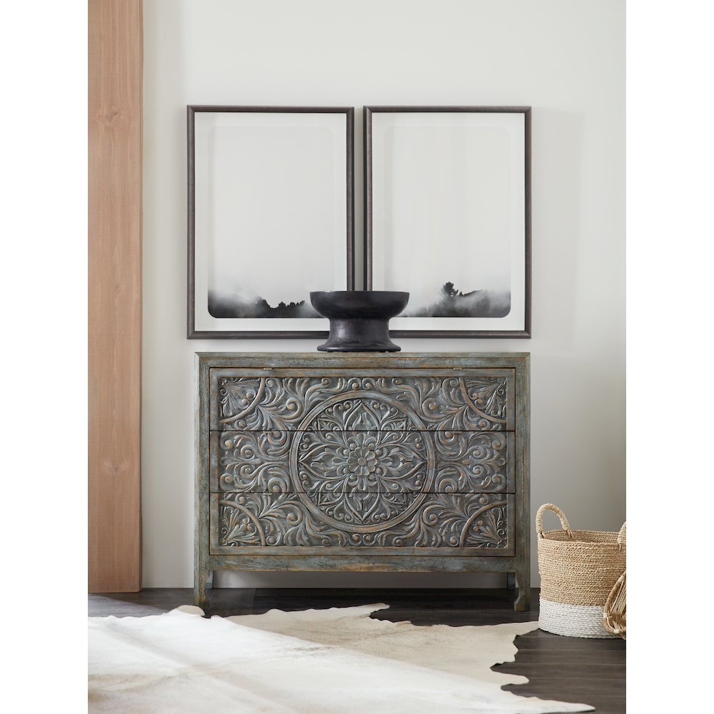 Hooker Furniture Living Room La Grange Lockhart Three-Drawer Accent Chest