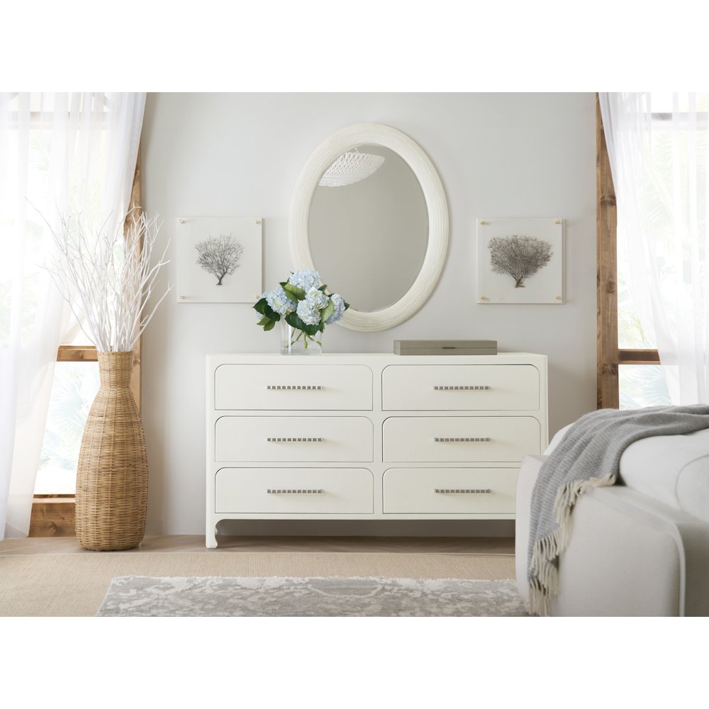 Hooker Furniture Serenity 6-Drawers Bedroom Dresser in Sand Dollar