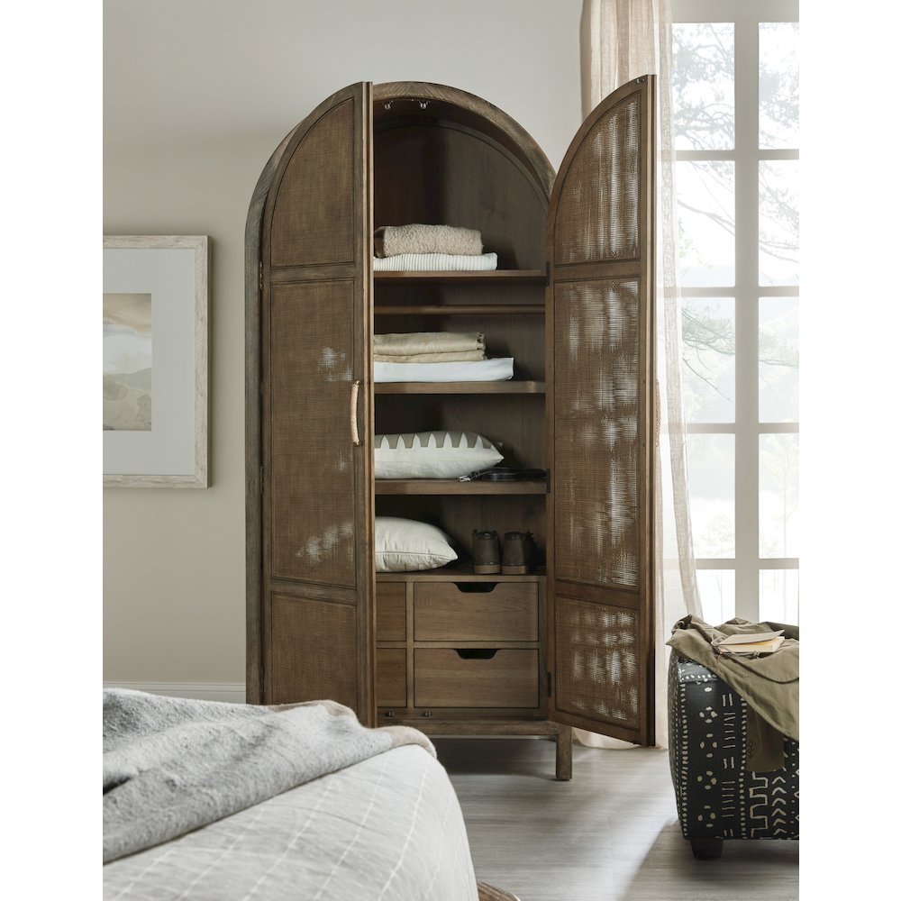 Hooker Furniture Bedroom Sundance Wardrobe