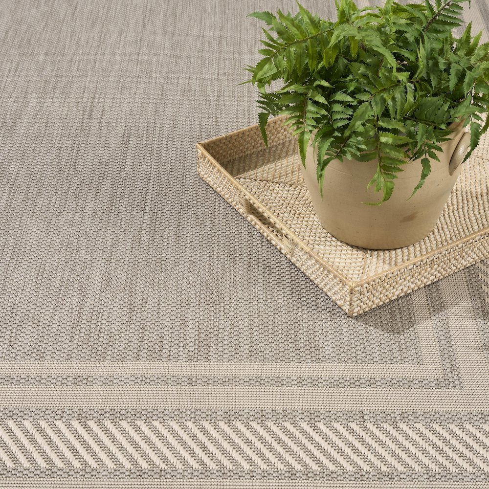 Nourison Home Horizon Indoor/Outdoor Area Rug