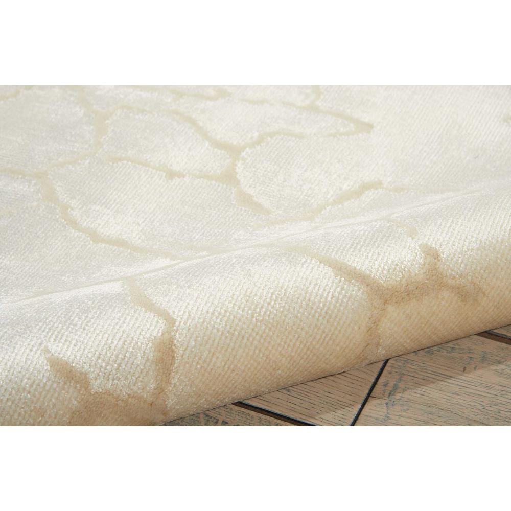 Luminance Area Rug, Cream, 5'3" x 7'5"