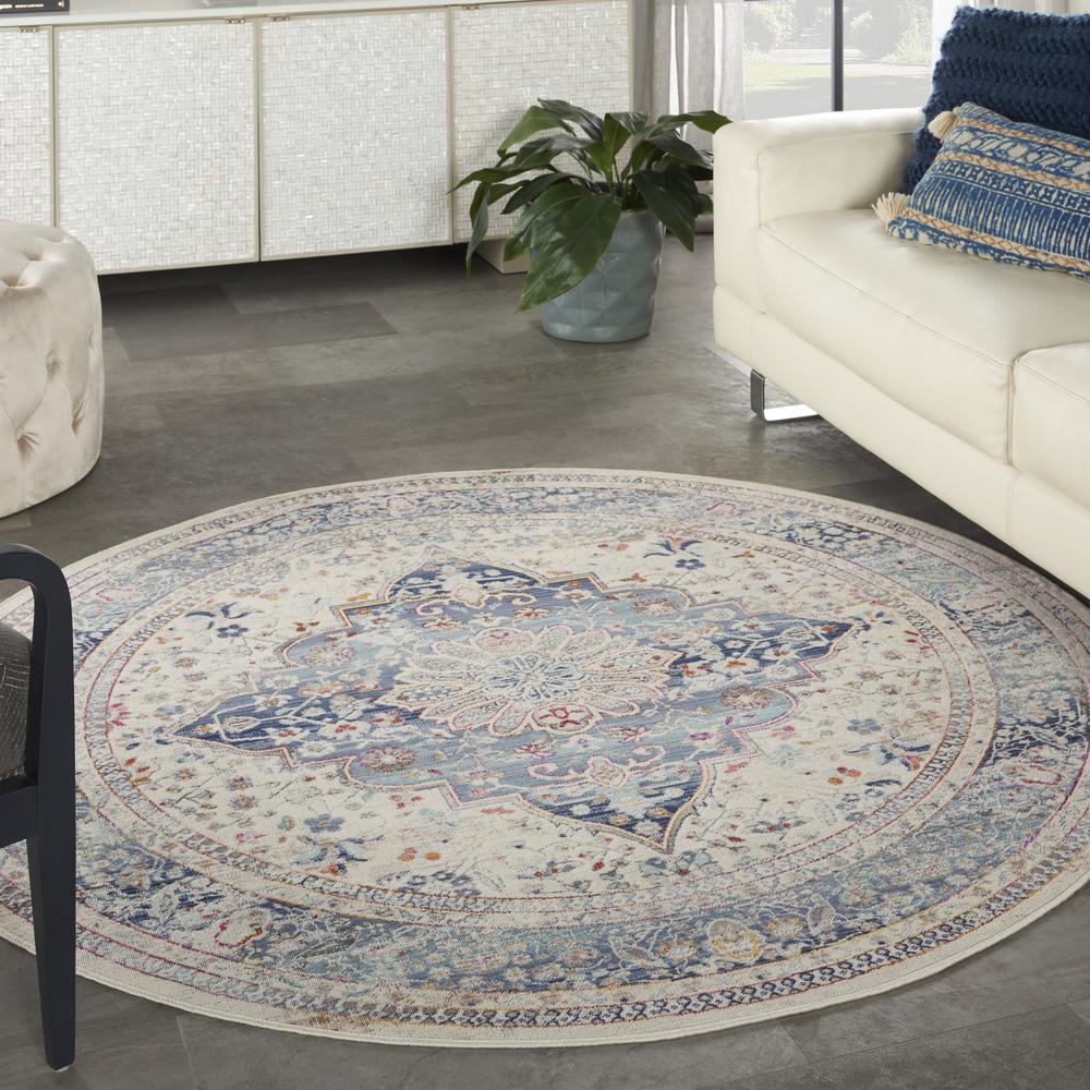 Vintage Round Area Rug, 6' x Round