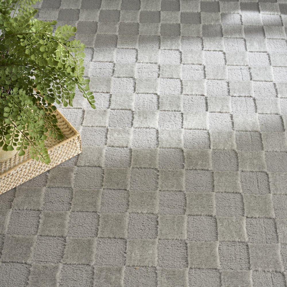 Serenity Home 3'11" x 5'11" Grey Modern Indoor Rug