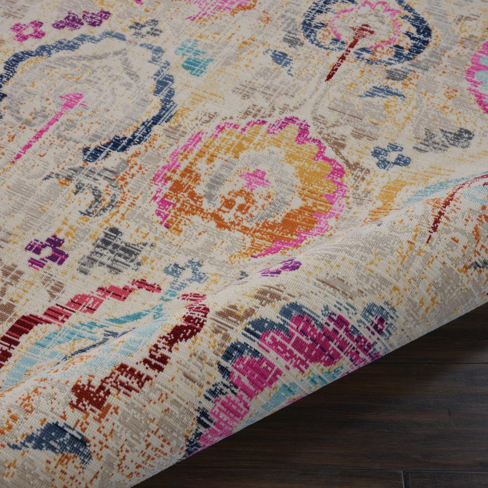 Vintage Round Area Rug, 4' x Round