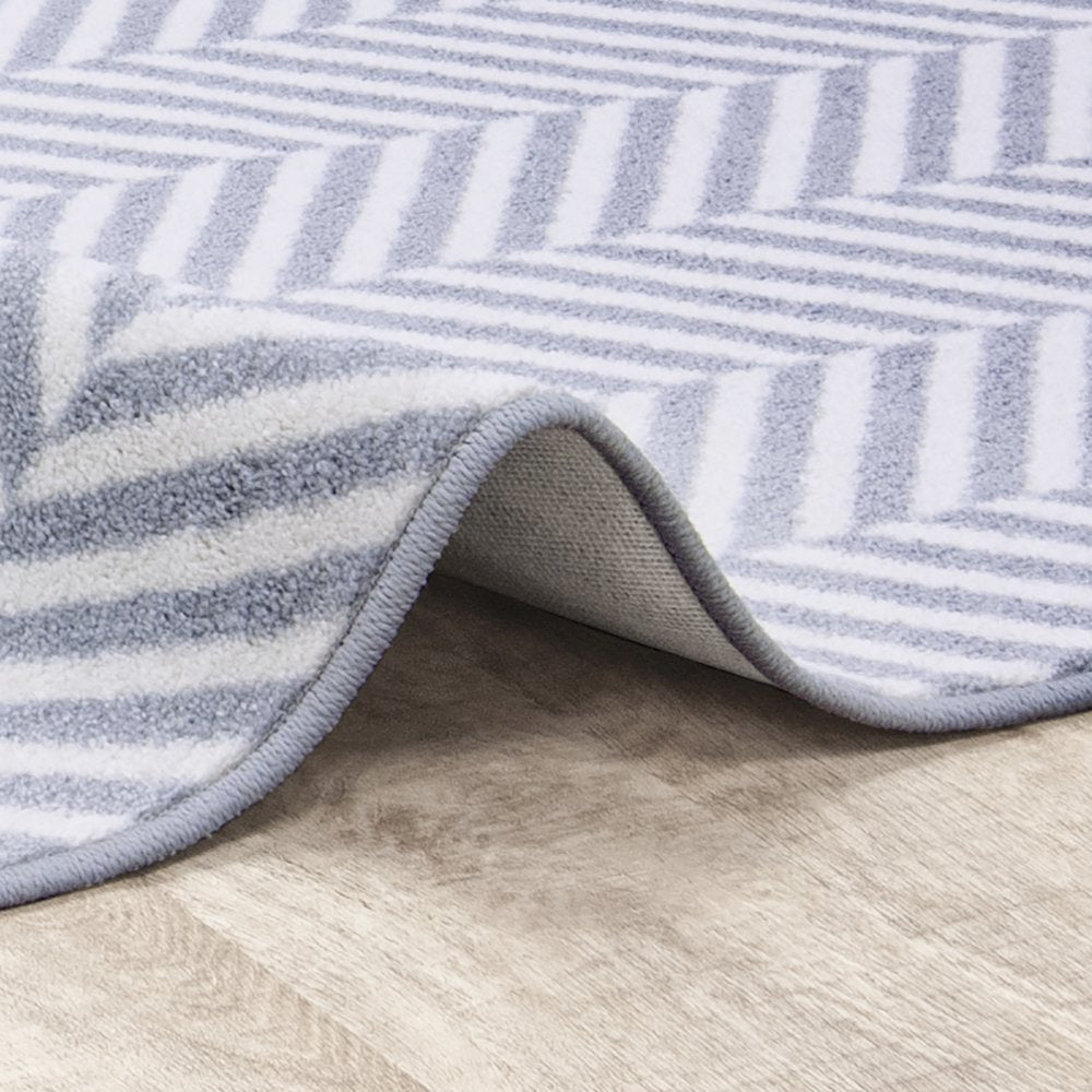 Impressions Favorite Retreat 5'4" x 7'8" Area Rug in Color Mist