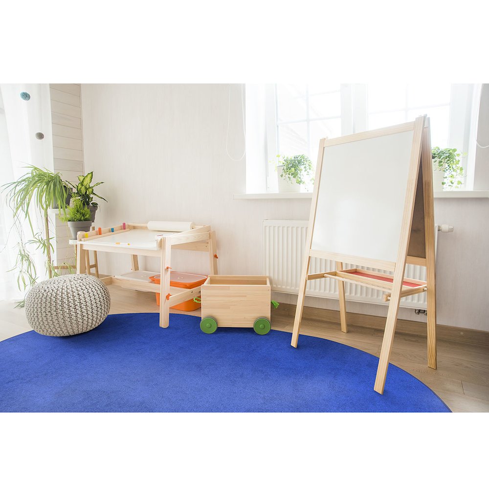 Kid Essentials Endurance 6' x 9' Oval Area Rug in Color Royal Blue