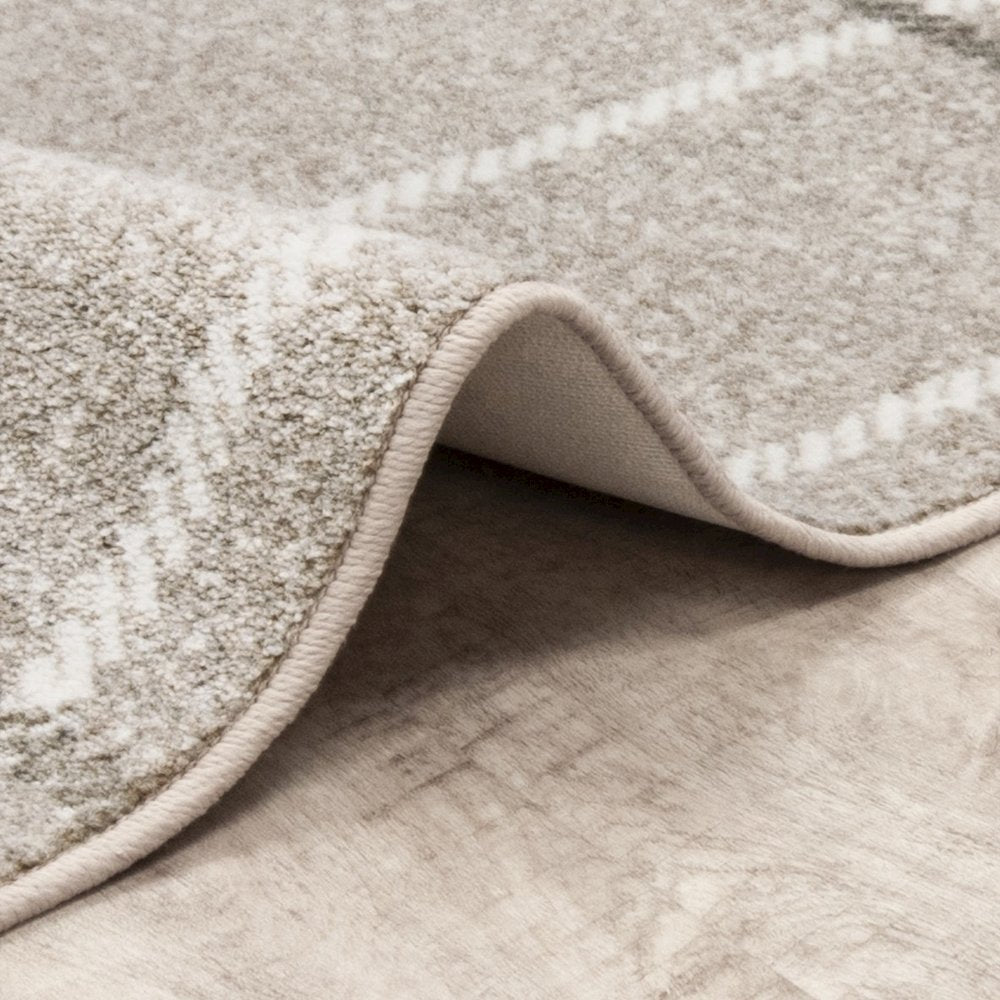 Impressions New Haven 3'10" x 5'4" Area Rug in Color Beige