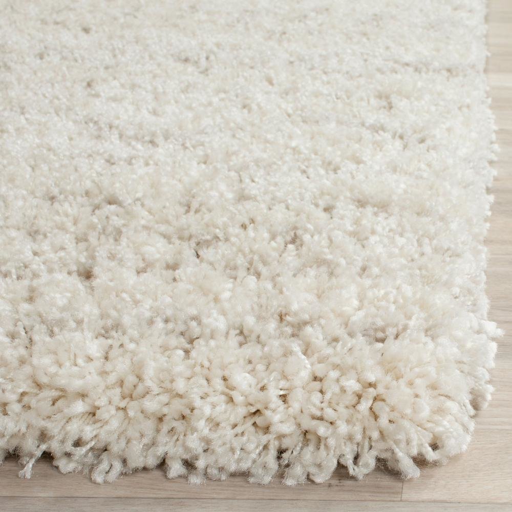 Ivory and Beige Area Rug, Power Loomed Large Rectangle Design for Living Room