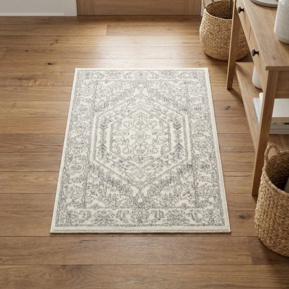 Ivory and Silver Area Rug with Power Loomed Polypropylene Pile for Accent Spaces