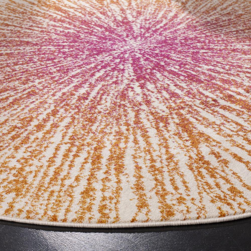EVOKE, FUCHSIA / CREAM, 5'-1" X 5'-1" Round, Area Rug