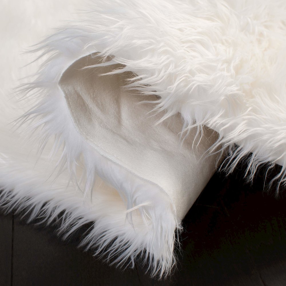 FAUX SHEEP SKIN, IVORY, 4' X 6', Area Rug, FSS115A-4