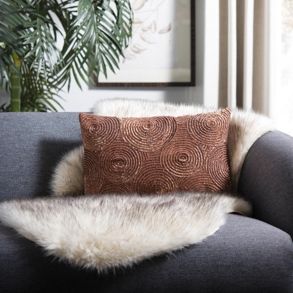 Omi Pillow, Burtn Orange