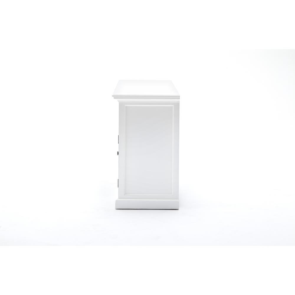 Halifax Classic White Buffet with 4 Baskets