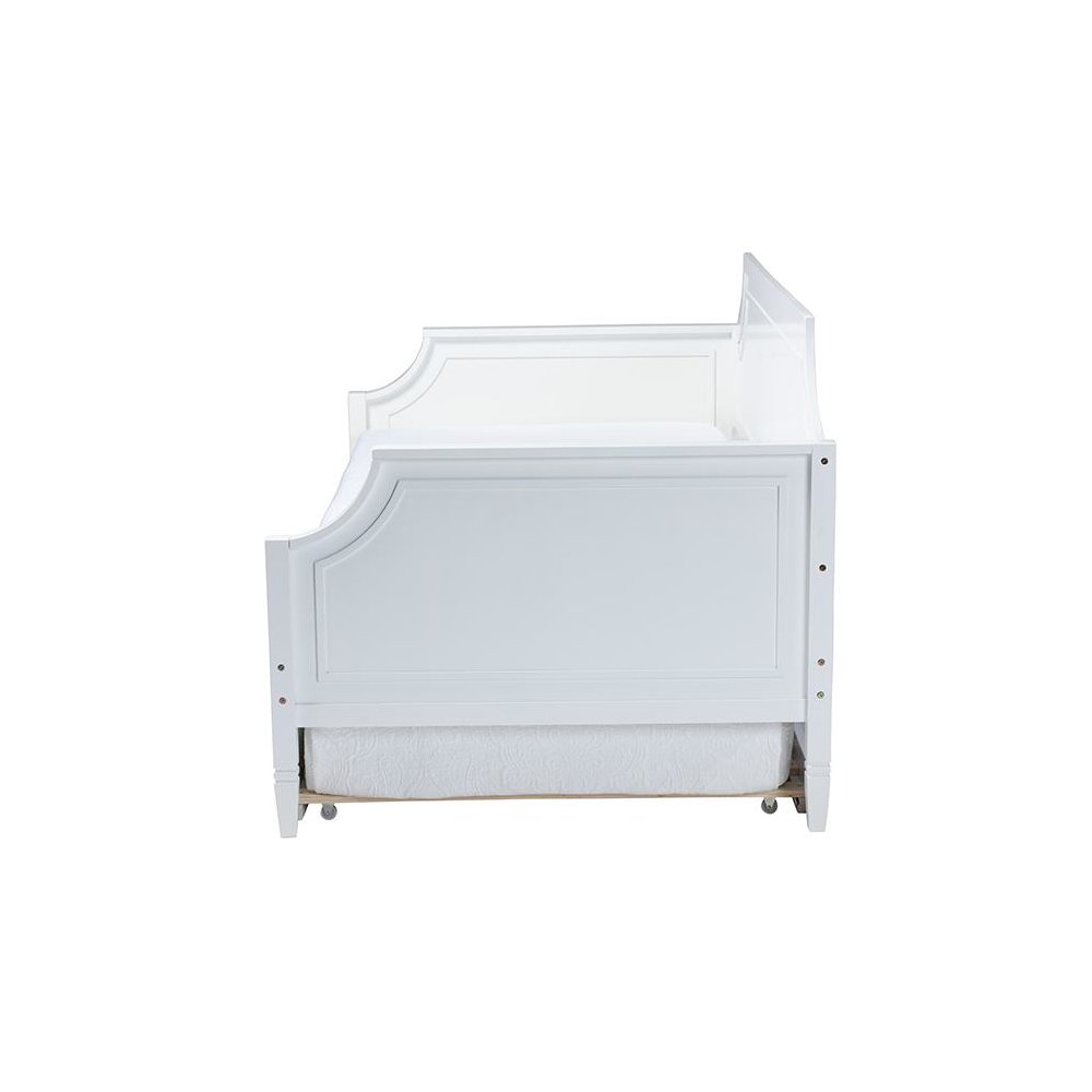 Traditional White Finished Wood Full Size Daybed with Twin Size trundle