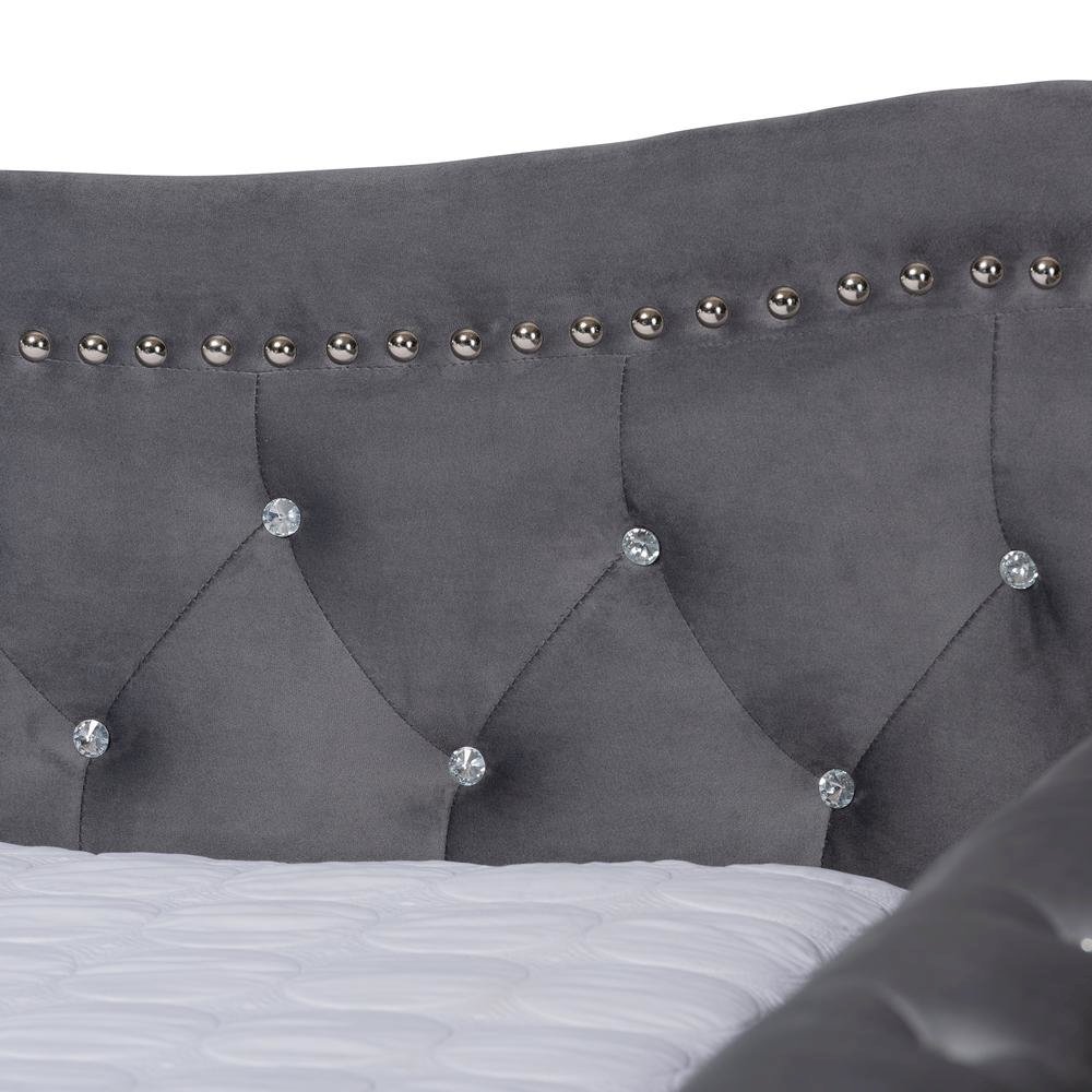 Crystal Tufted Queen Size Daybed