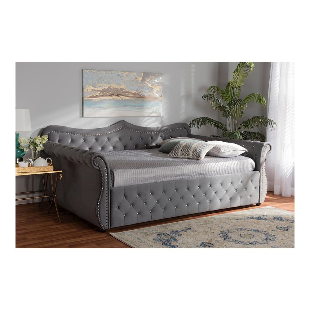 Crystal Tufted Queen Size Daybed