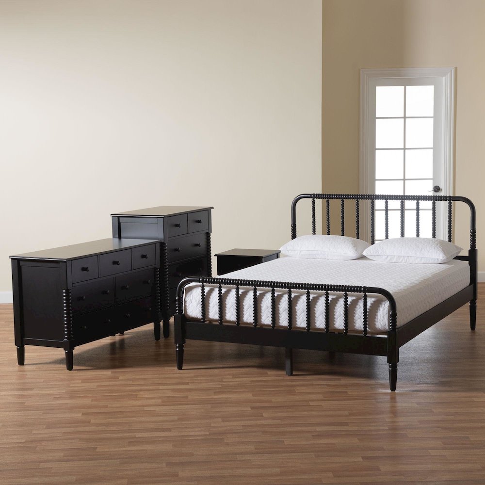 Braith Farmhouse Black Spindle Wood King Size 4-Piece Bedroom Set
