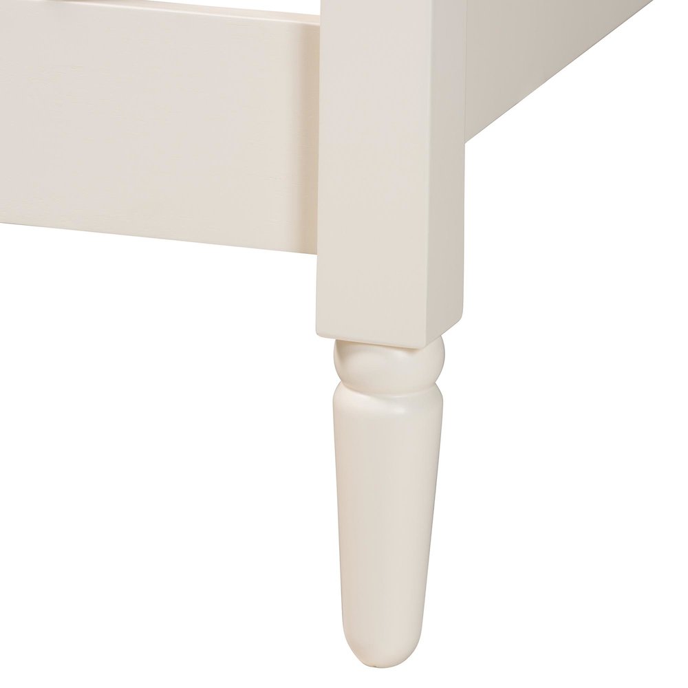 Braith Farmhouse Ivory Spindle Wood King Size 4-Piece Bedroom Set