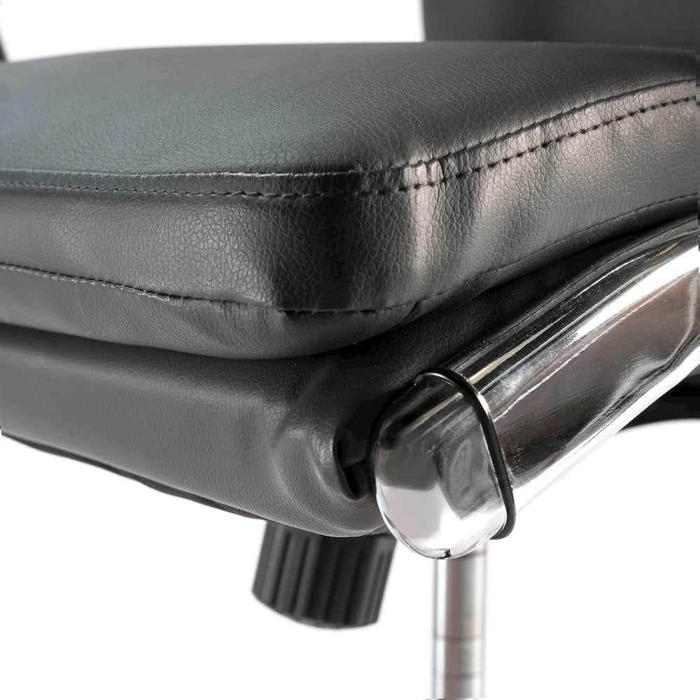 Modelo High Back Leather Executive Office Chair