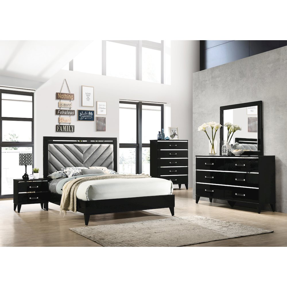 Chelsie Nightstand Black
