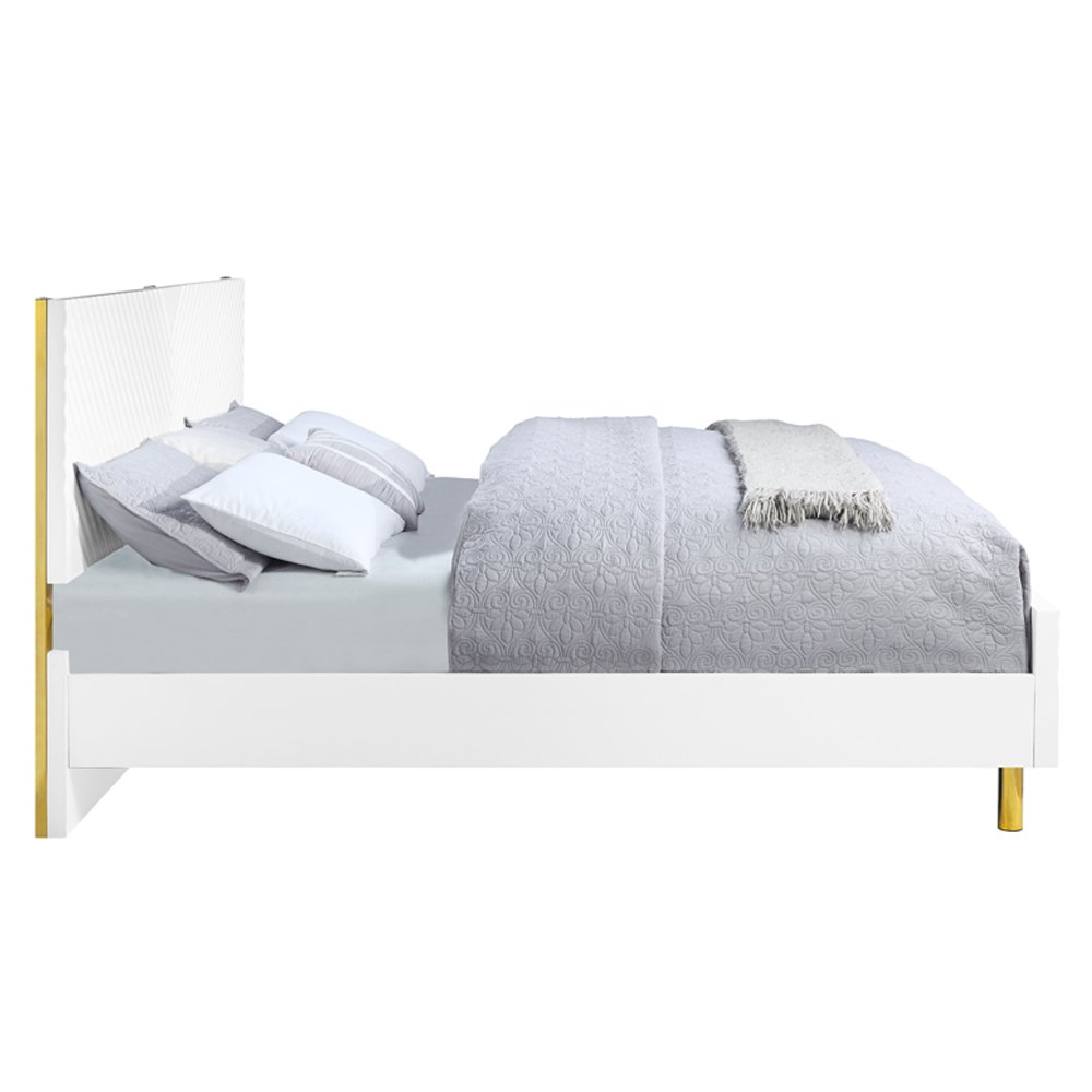 Gaines Eastern King Bed White High Gloss