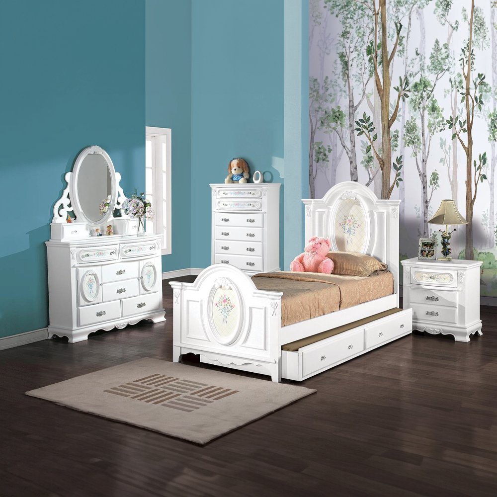 Flora Chest White