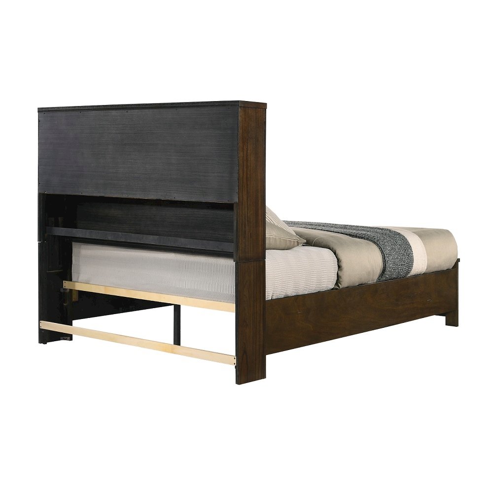 Merrilee II Queen Bed Oak