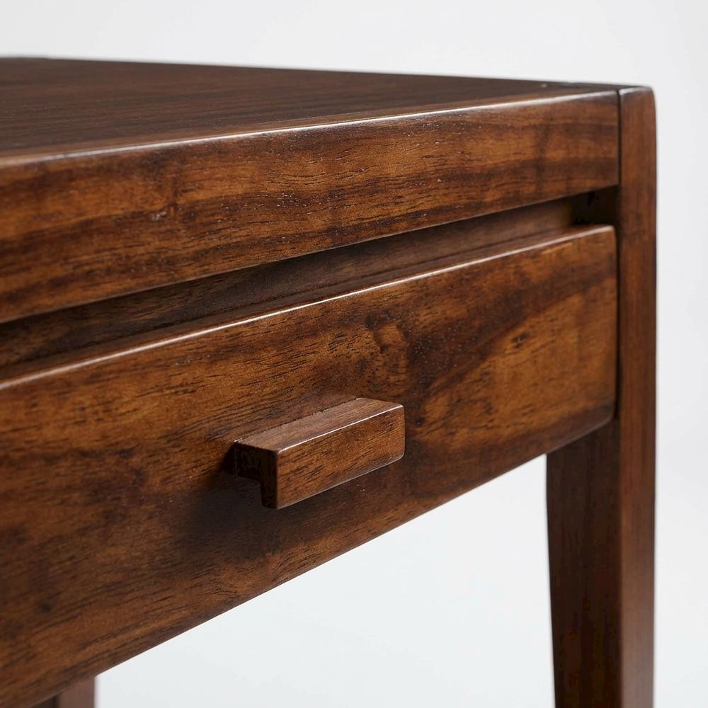 Warm Brown Nightstand with Usb Port and Solid Wood Construction