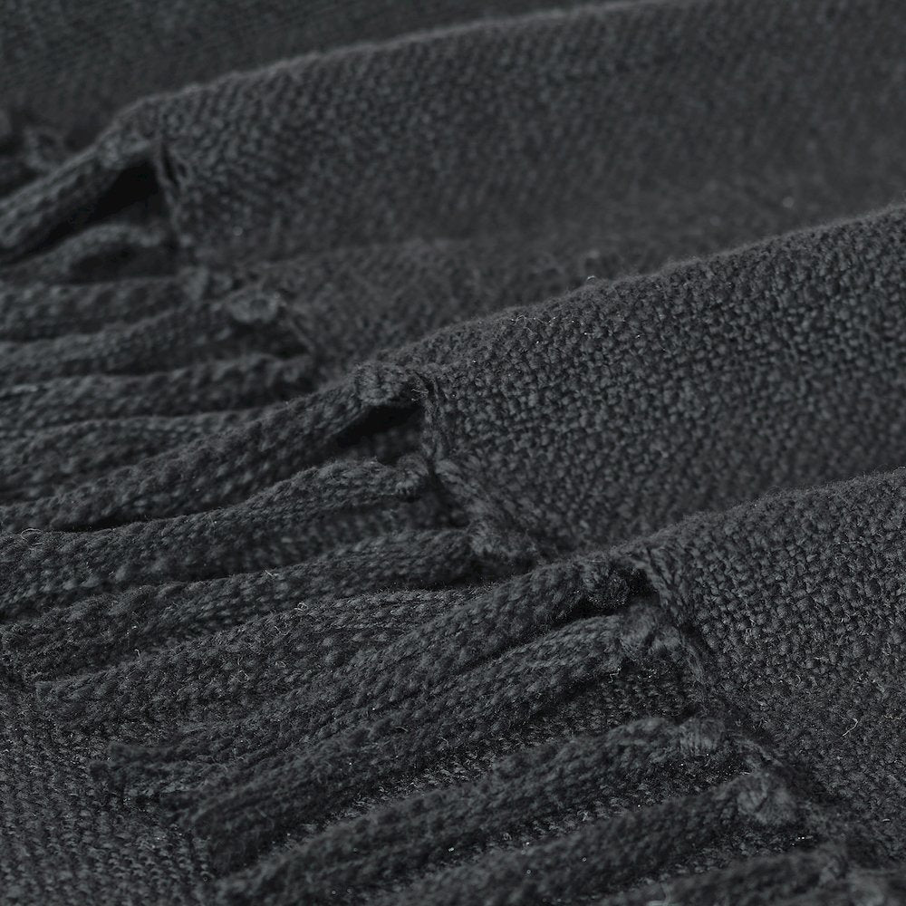 Carnelia 70X50 Throw, Black
