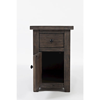 Madison County Rustic Reclaimed Pine Farmhouse Chairside Table