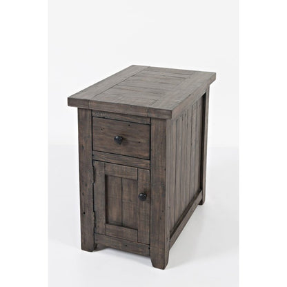 Madison County Rustic Reclaimed Pine Farmhouse Chairside Table