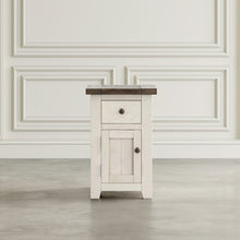 Madison County Rustic Reclaimed Pine Farmhouse Chairside Table