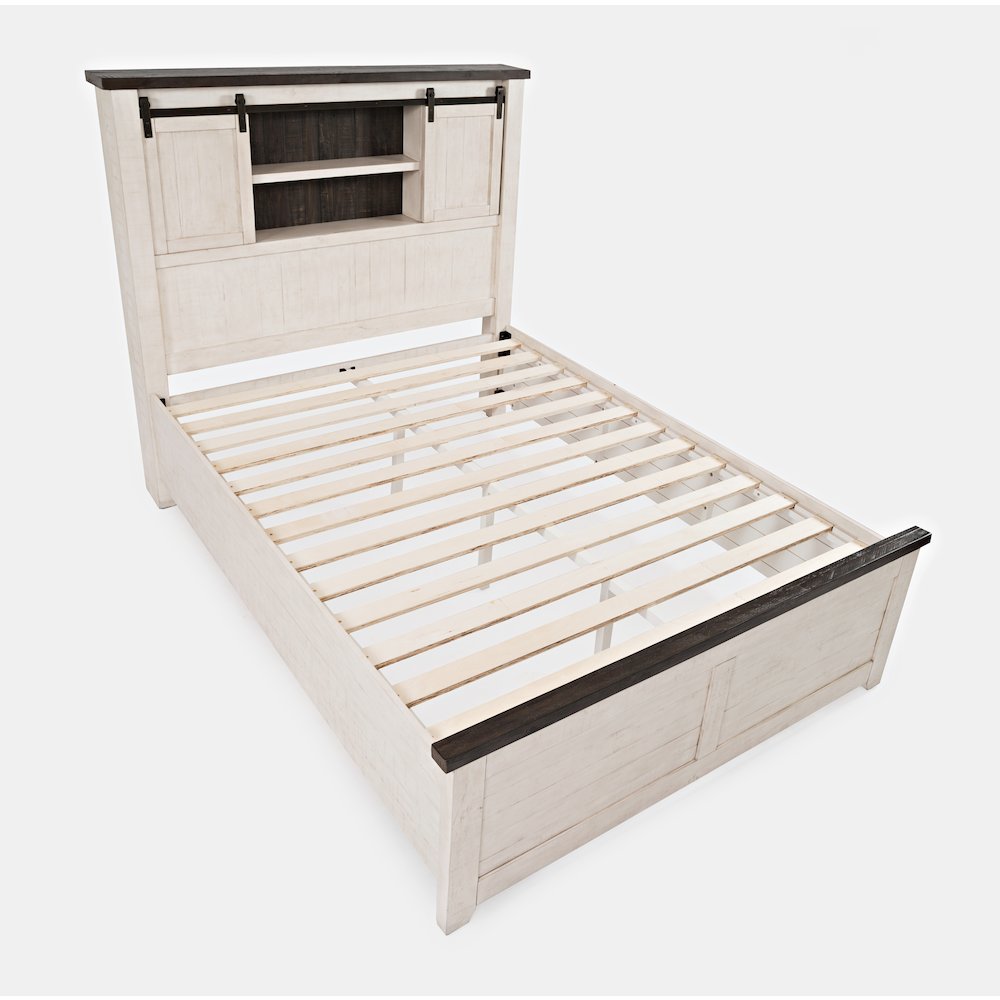 Madison County Rustic Reclaimed Pine Farmhouse Queen Barn Door Bed