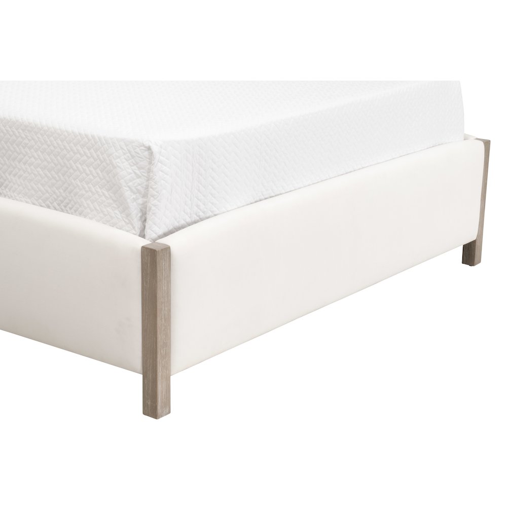 Traditions Transitional Emmett Standard King Bed